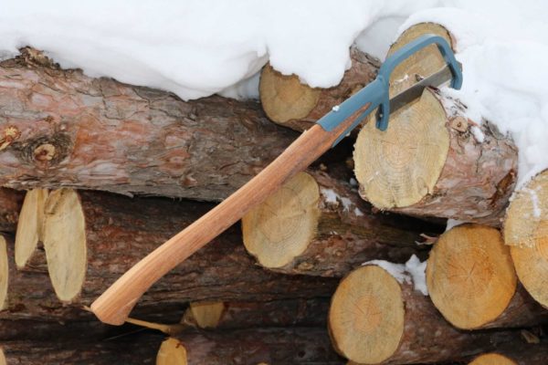 Branch cutting Axe - Image 5