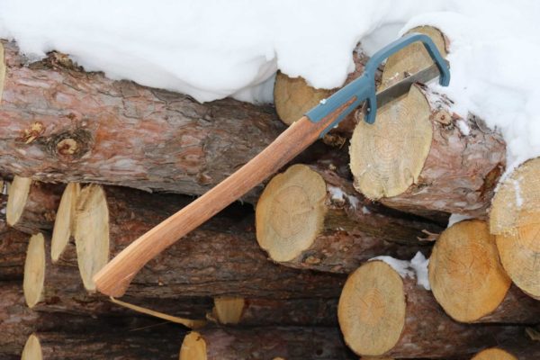 Branch cutting Axe - Image 3